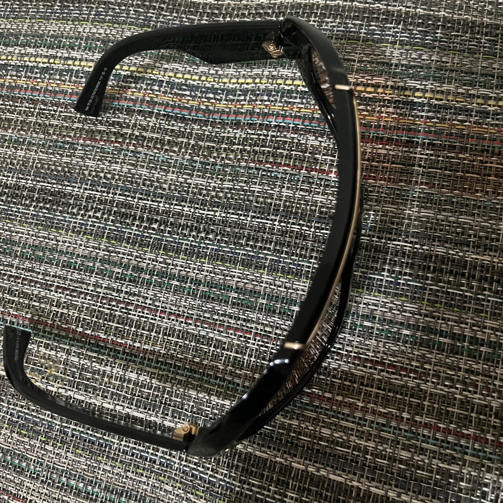 Black Women’s Fashion Glasses – Unbranded